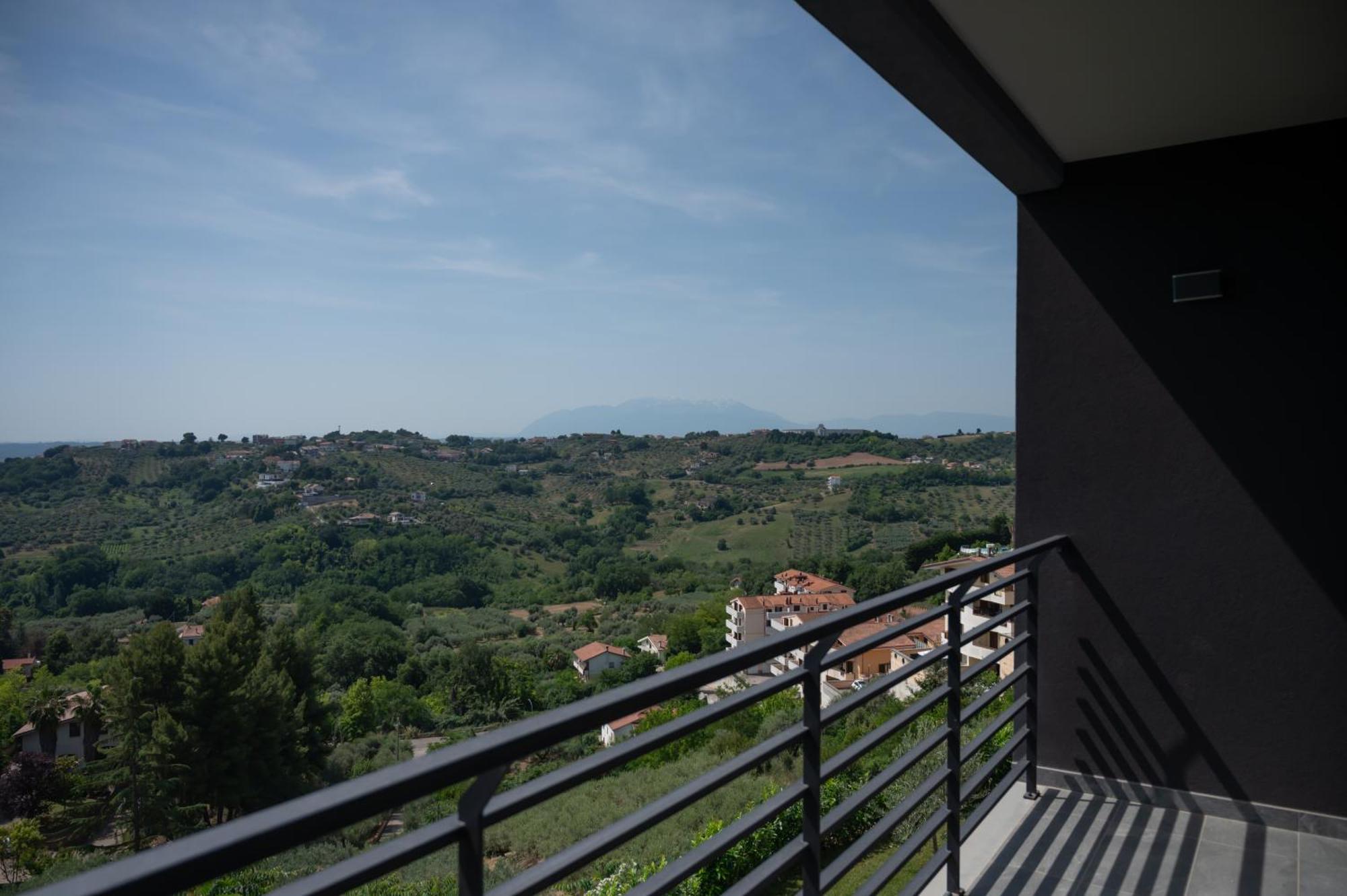 Casa Vista Mare E Colline A Montesilvano Colle Dış mekan fotoğraf
